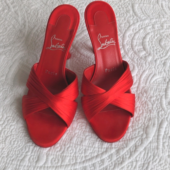 Christian Louboutin Nicol Back Open Toe Mules - Picture 5 of 11